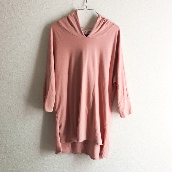 American Eagle Outfitters Tops - American Eagle Light Pink Sweatshirt